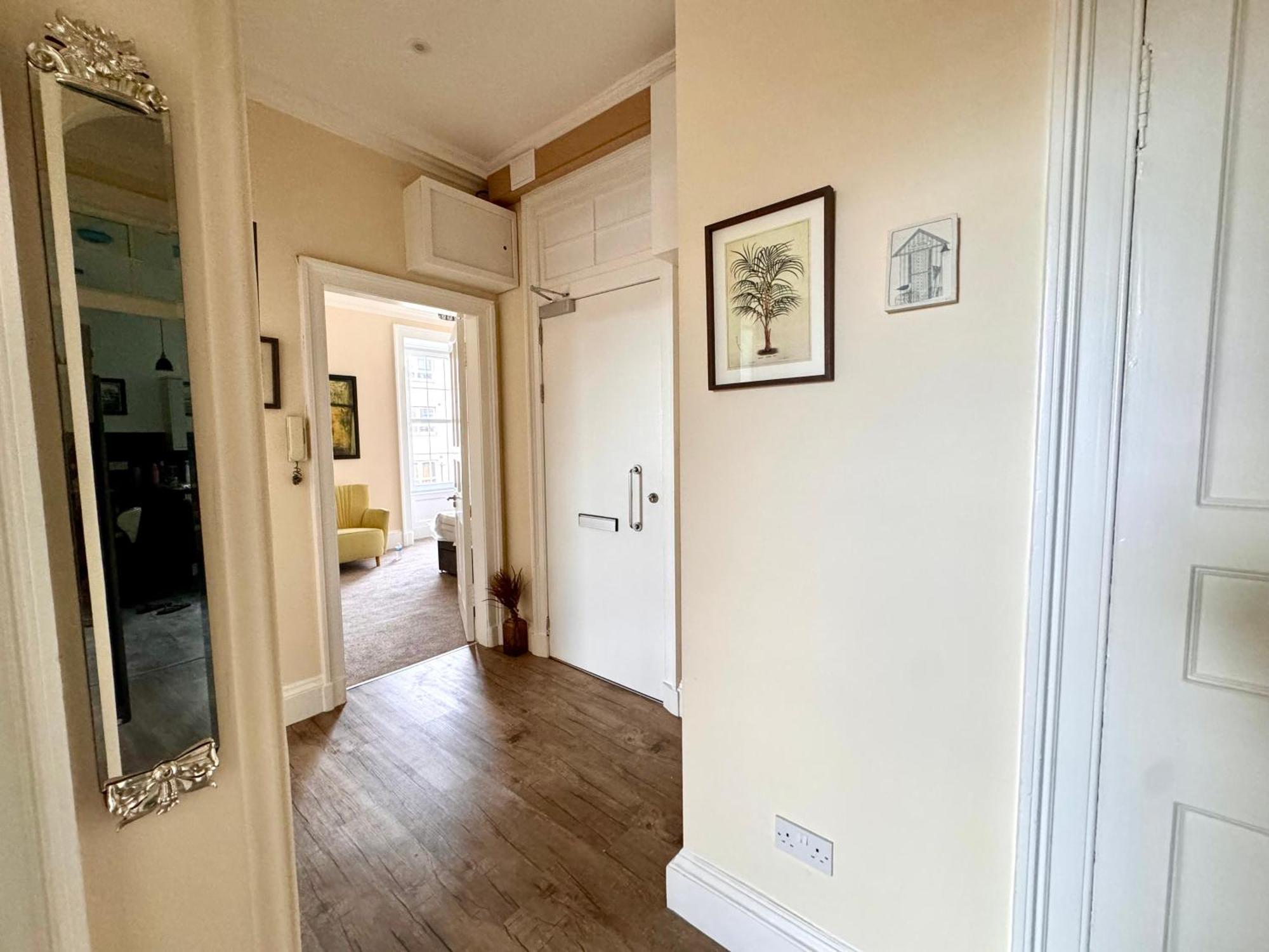 Apartment Georgian Luxury Apartment - Superfast Wifi - Parking Available