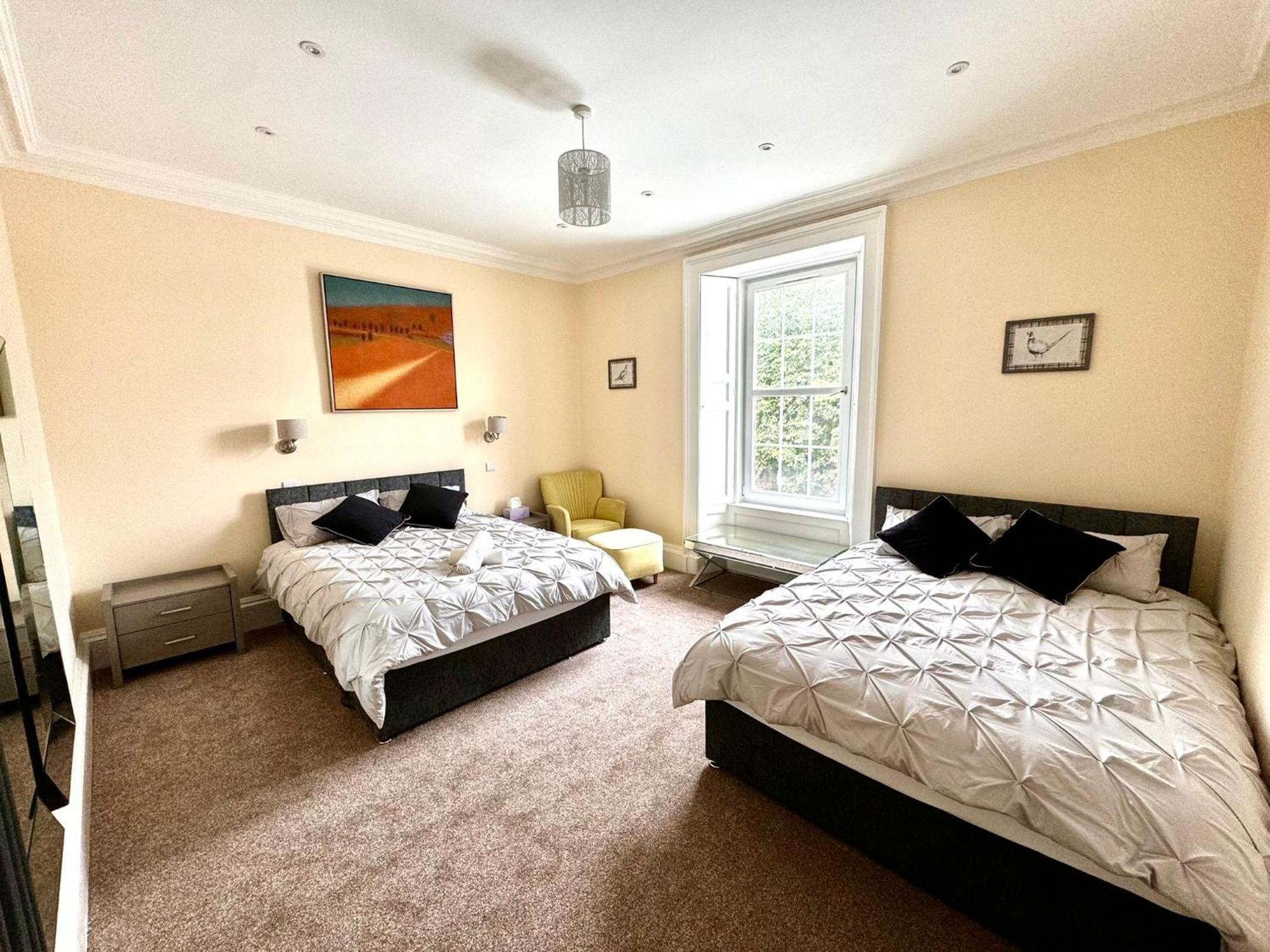 Georgian Luxury Apartment - Superfast Wifi - Parking Available EDI